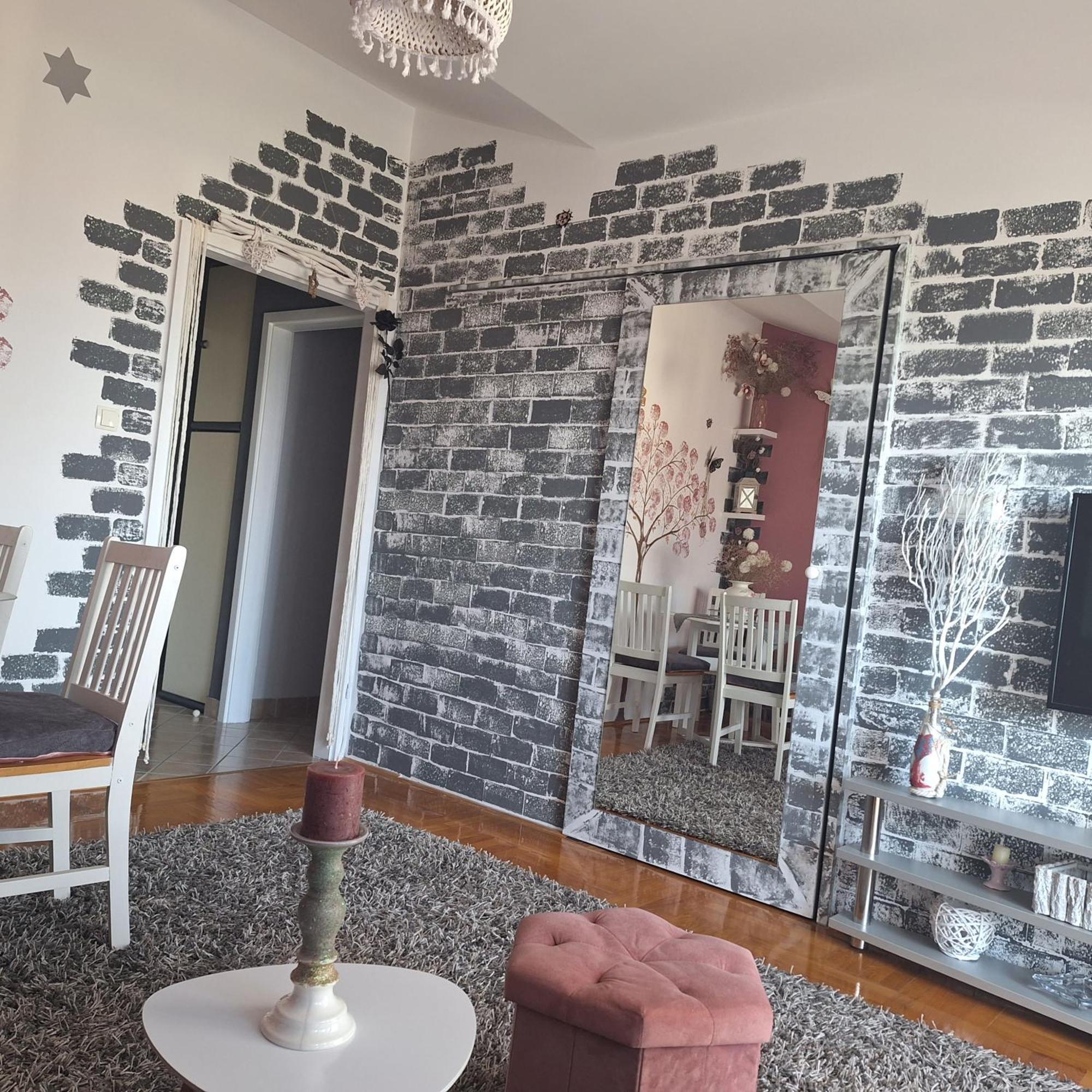 Appartamento Mila Kaštel Novi Esterno foto